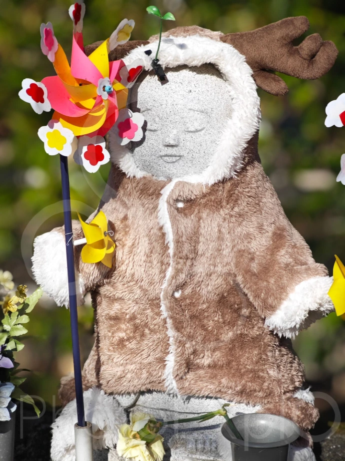 Ame ensoleillée d'une Jizo (S)
